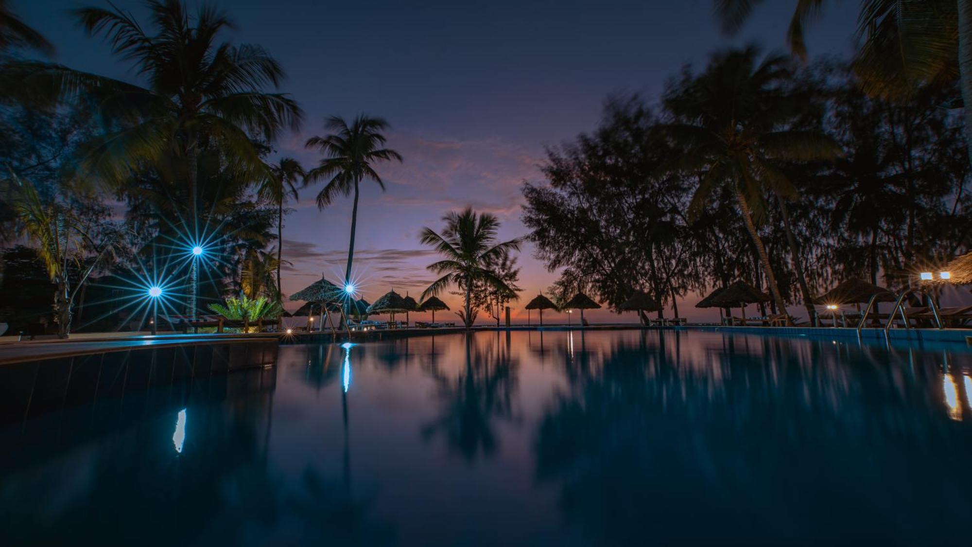 Sansi Kae Beach Resort Michamvi Екстериор снимка