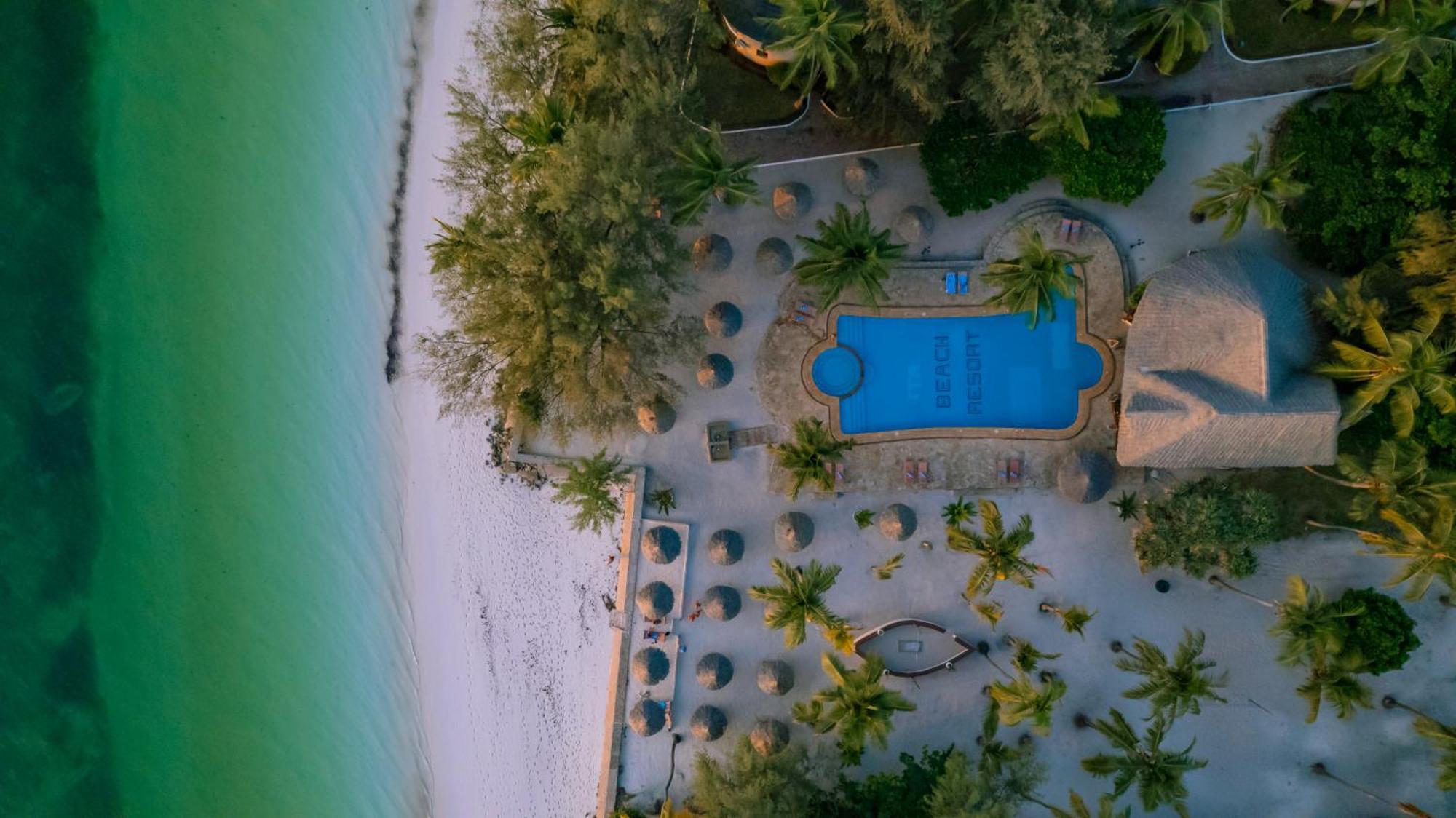 Sansi Kae Beach Resort Michamvi Екстериор снимка
