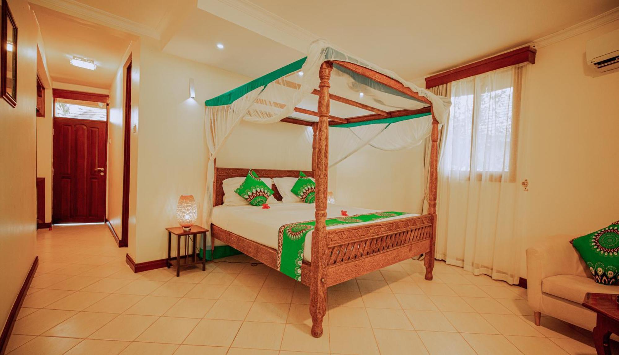 Sansi Kae Beach Resort Michamvi Екстериор снимка