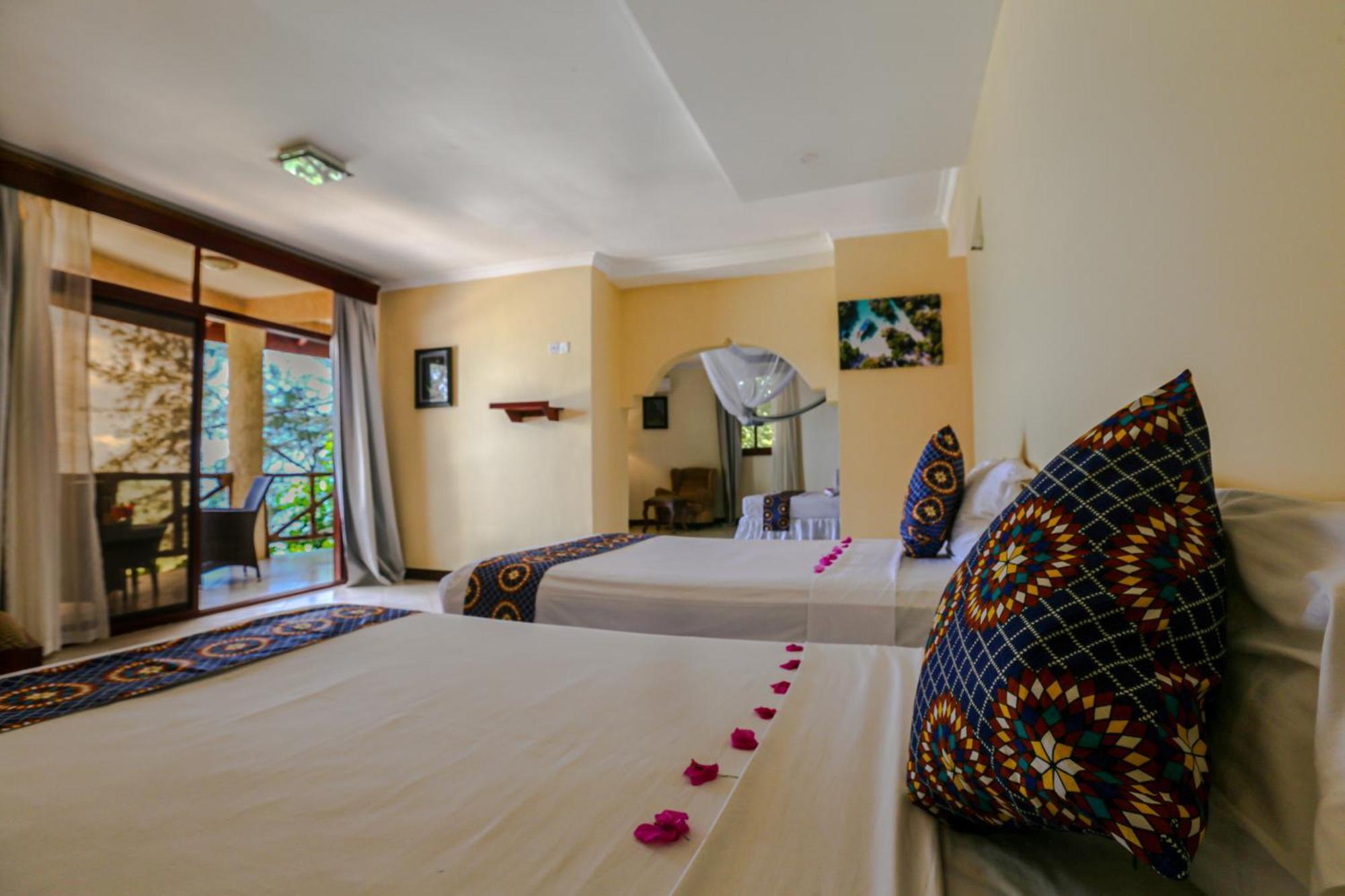 Sansi Kae Beach Resort Michamvi Екстериор снимка