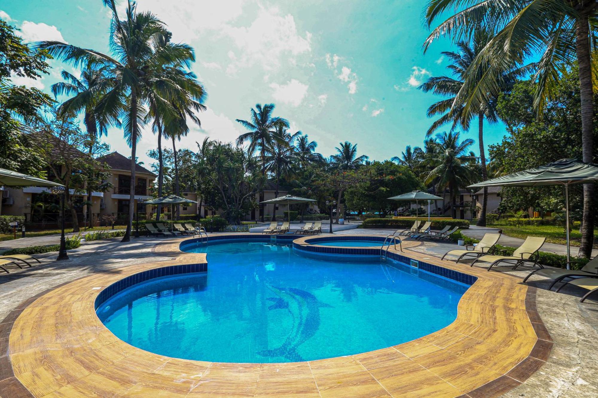 Sansi Kae Beach Resort Michamvi Екстериор снимка
