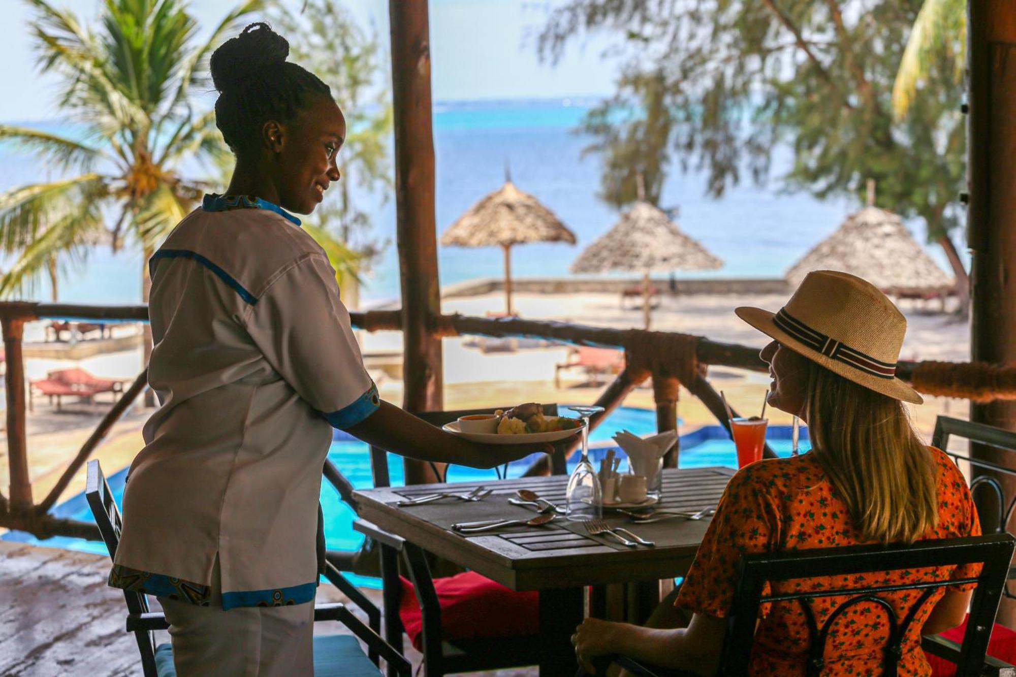 Sansi Kae Beach Resort Michamvi Екстериор снимка